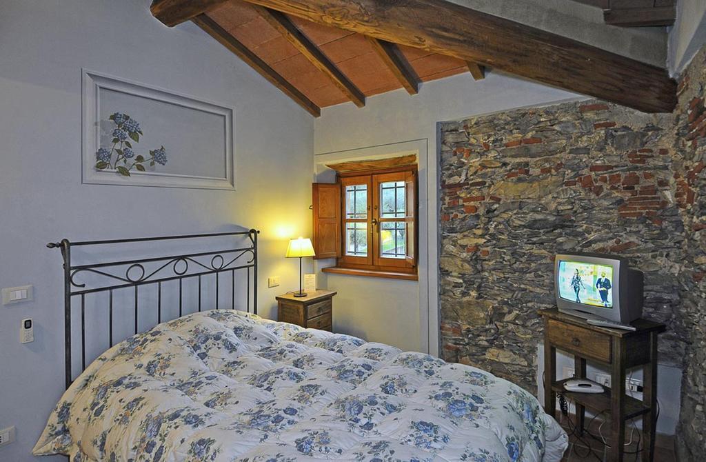 Le Ginestre B & B Massarosa Δωμάτιο φωτογραφία